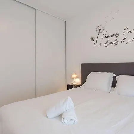 Garden apartment next to Disneyland Bussy-Saint-Georges Buitenkant foto
